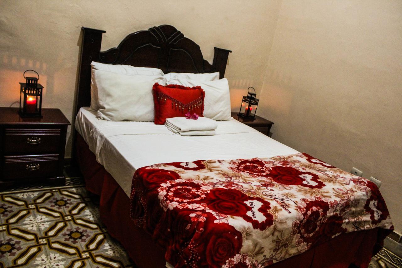 Colonial Charm Hostel Saint-Domingue Extérieur photo