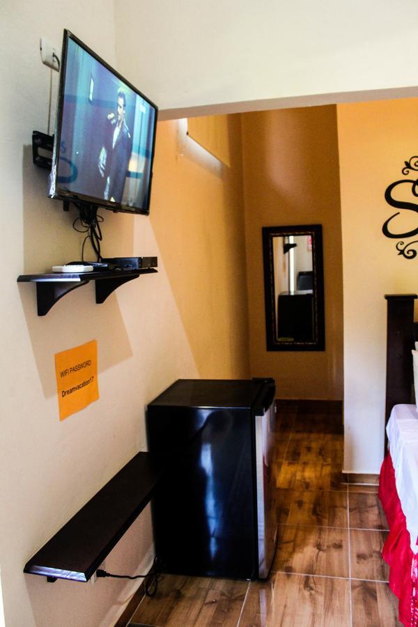 Colonial Charm Hostel Saint-Domingue Extérieur photo