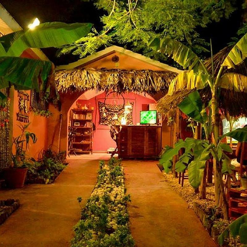 Colonial Charm Hostel Saint-Domingue Extérieur photo